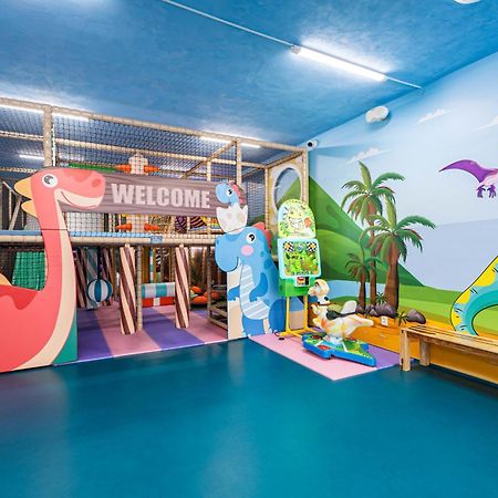 Wellness Hotel Luzan รุมบวร์ก ภายนอก รูปภาพ